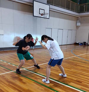 女子バスケットボール部の様子